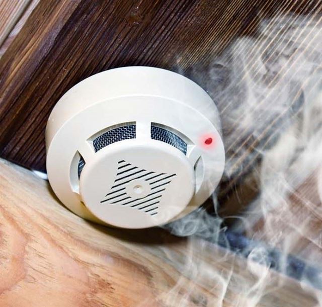 Thiết bị báo cháy